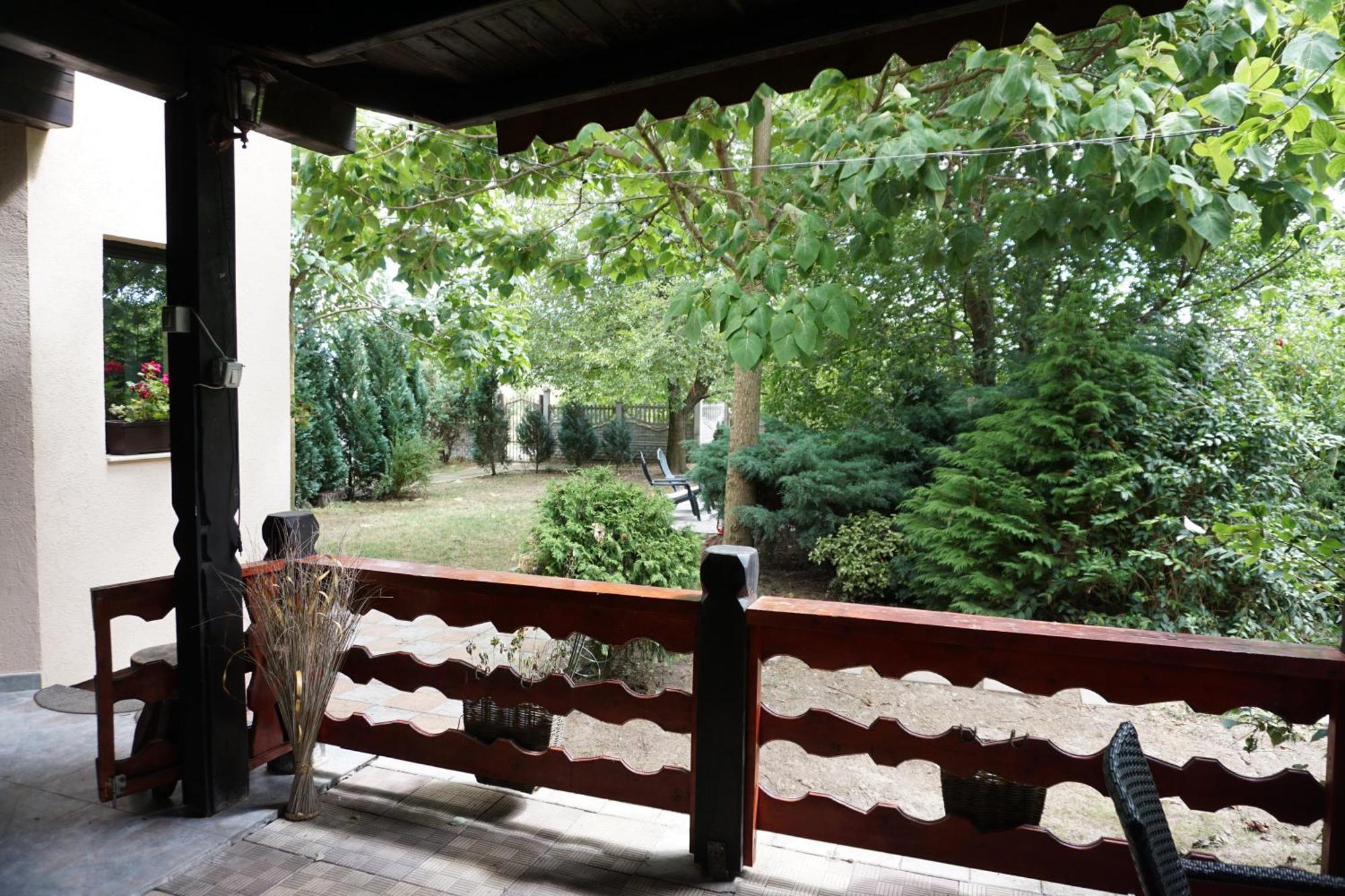 Villa Hanna'S Garden - Mintia Zewnętrze zdjęcie