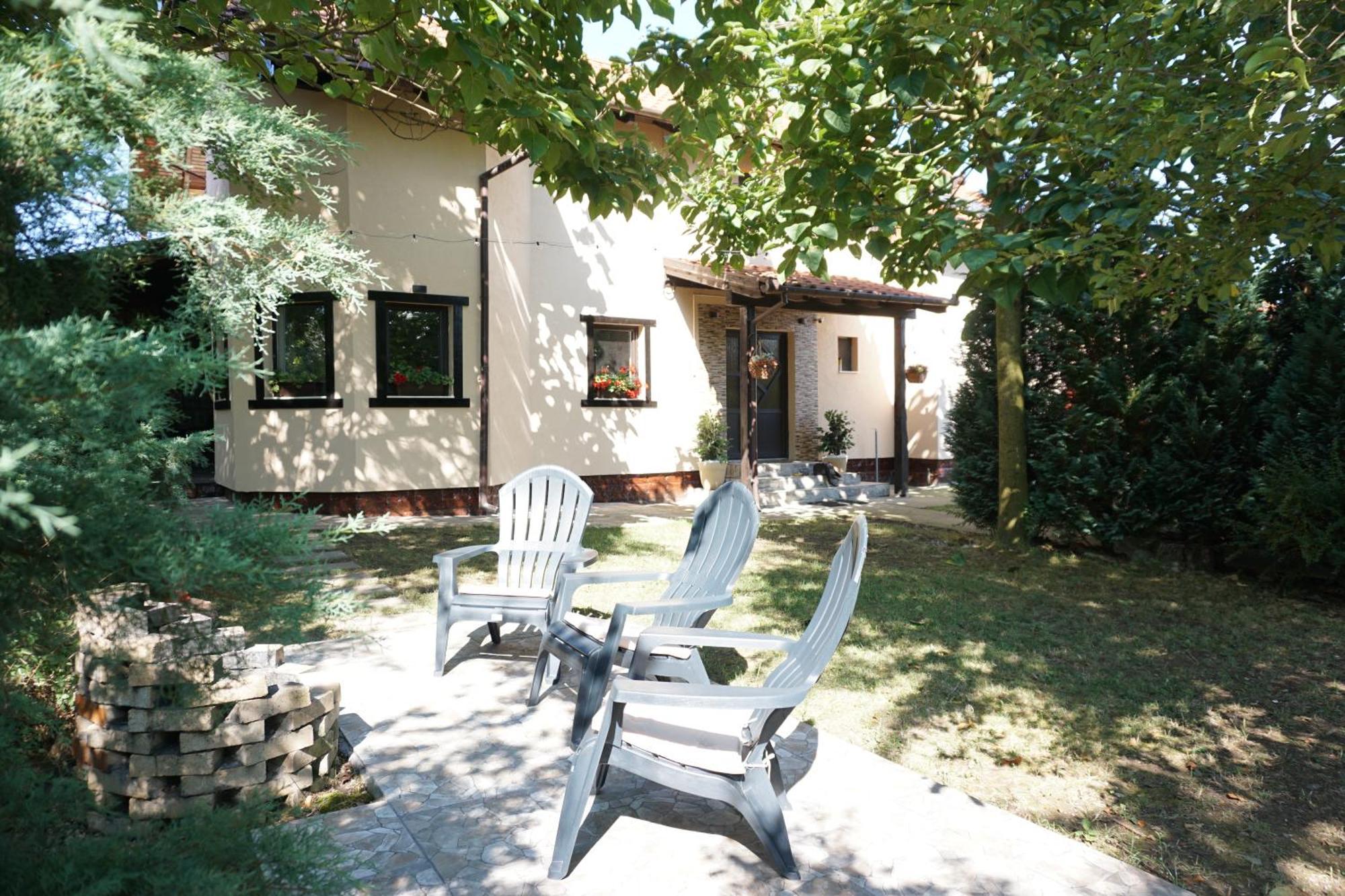 Villa Hanna'S Garden - Mintia Zewnętrze zdjęcie